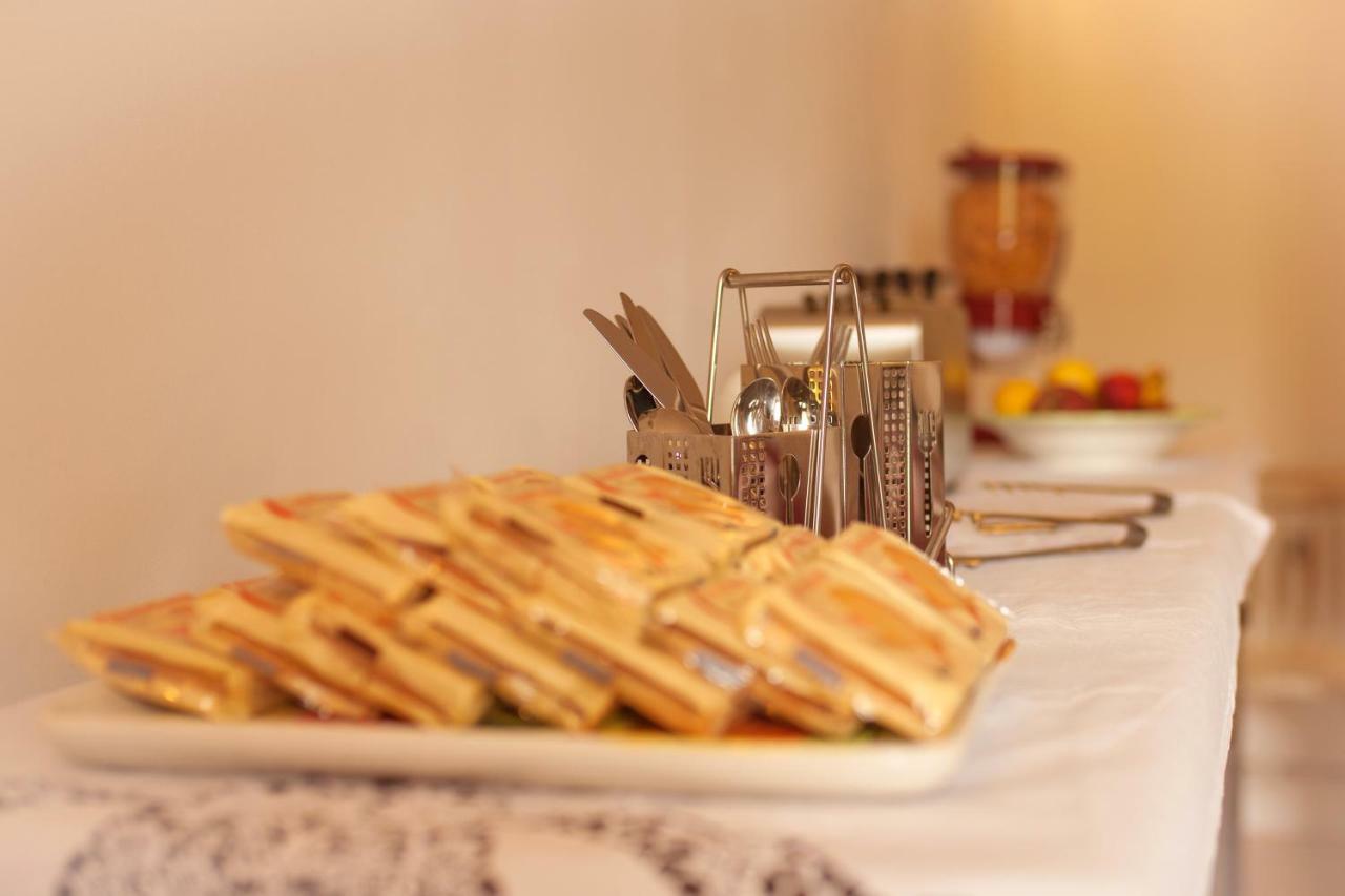 Joy Living Hotel Сандра Екстериор снимка