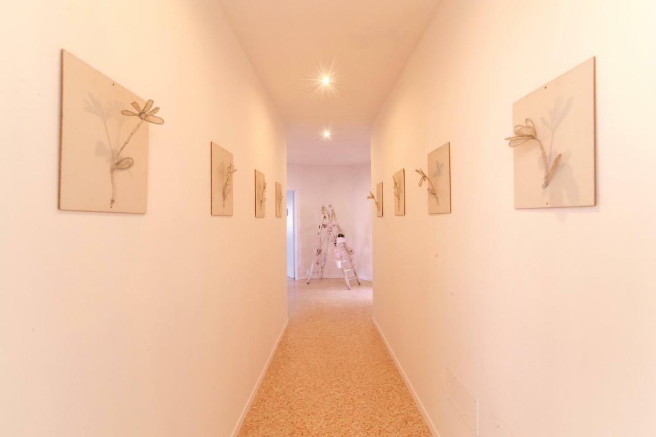 Joy Living Hotel Сандра Екстериор снимка